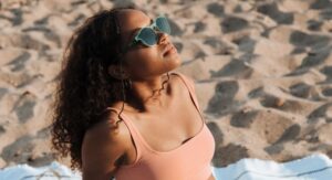 BENEFITS OF SUNBATHING & THE RISK & PRECAUTIONS!
